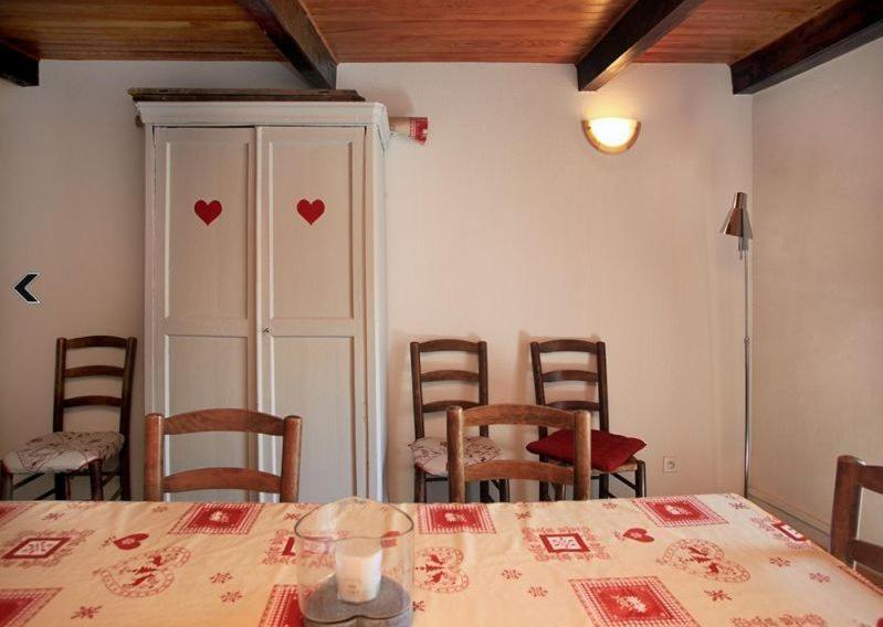 Le Gite Des Faucons Exterior foto