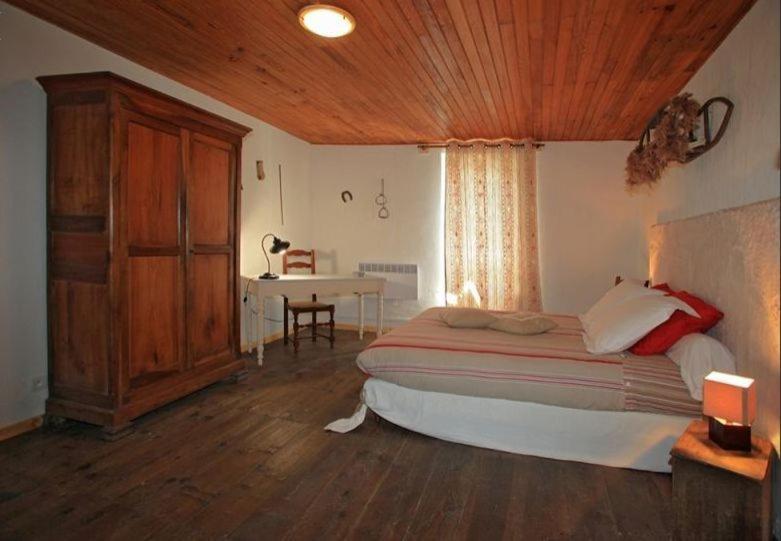 Le Gite Des Faucons Zimmer foto